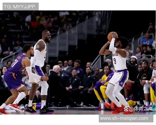 湖人快船季前赛精彩对决录像回放分析与精彩瞬间回顾